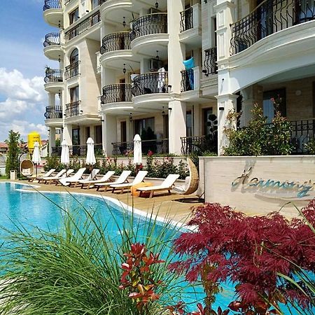 Harmony Suites Apartment Sveti Vlas Esterno foto
