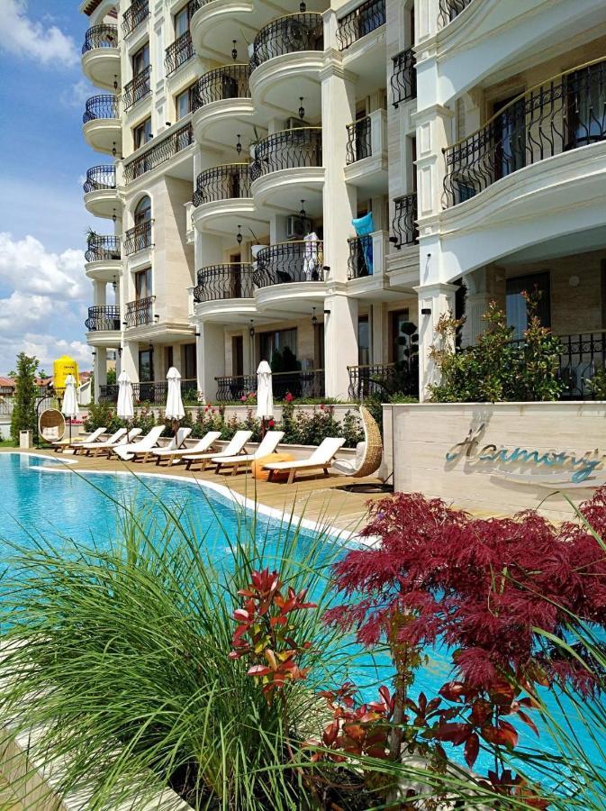 Harmony Suites Apartment Sveti Vlas Esterno foto