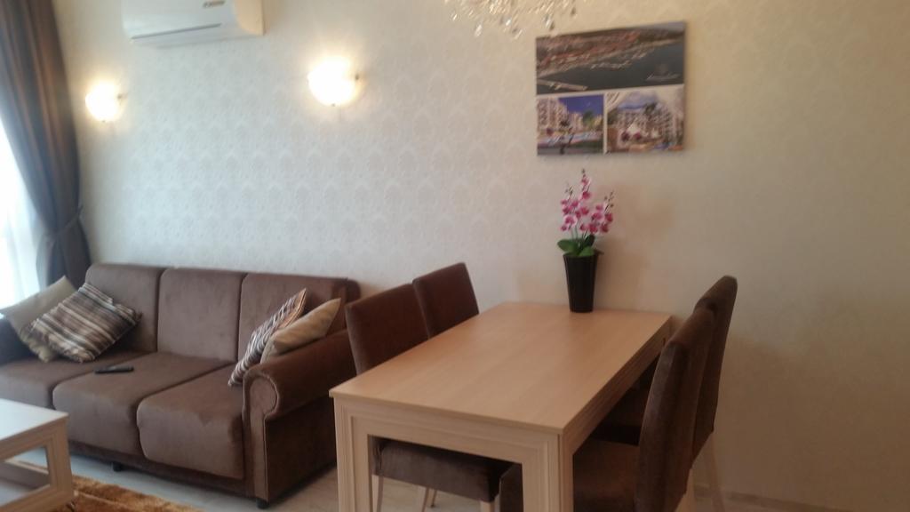 Harmony Suites Apartment Sveti Vlas Esterno foto