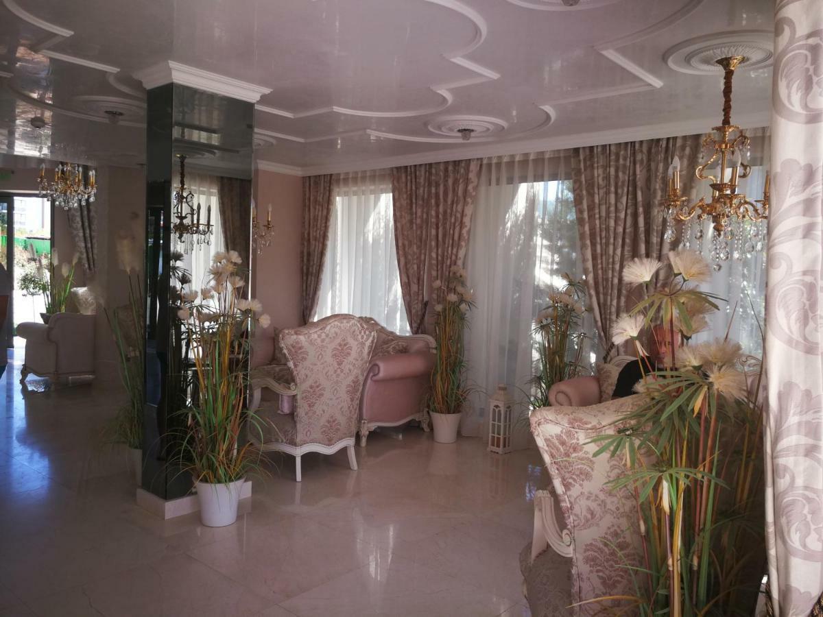 Harmony Suites Apartment Sveti Vlas Esterno foto