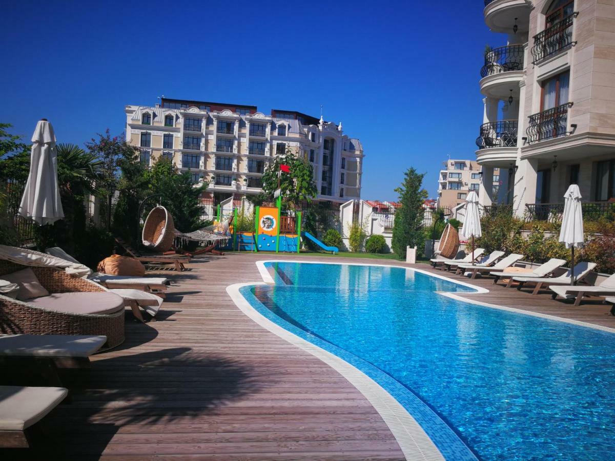 Harmony Suites Apartment Sveti Vlas Esterno foto