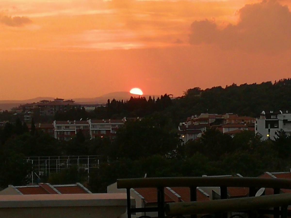 Harmony Suites Apartment Sveti Vlas Esterno foto
