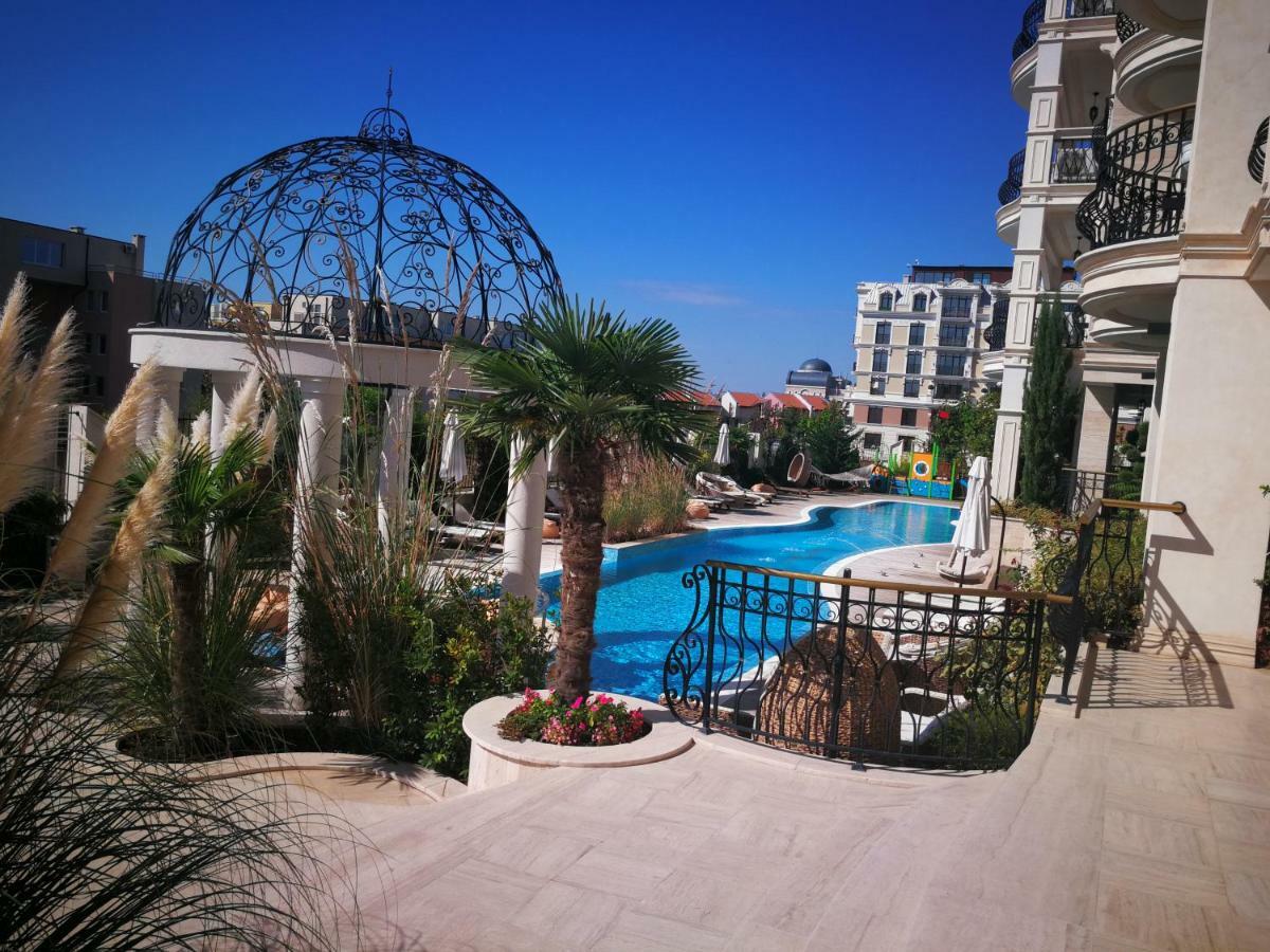 Harmony Suites Apartment Sveti Vlas Esterno foto